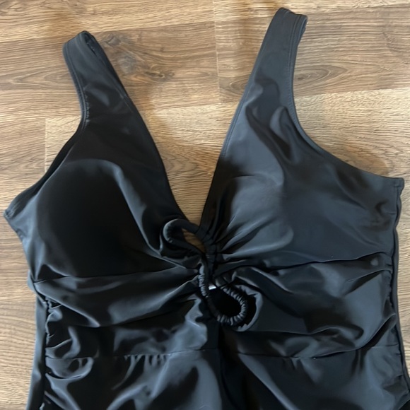 Time and Tru Black One Piece Bathing Suit - Picture 3 of 4
